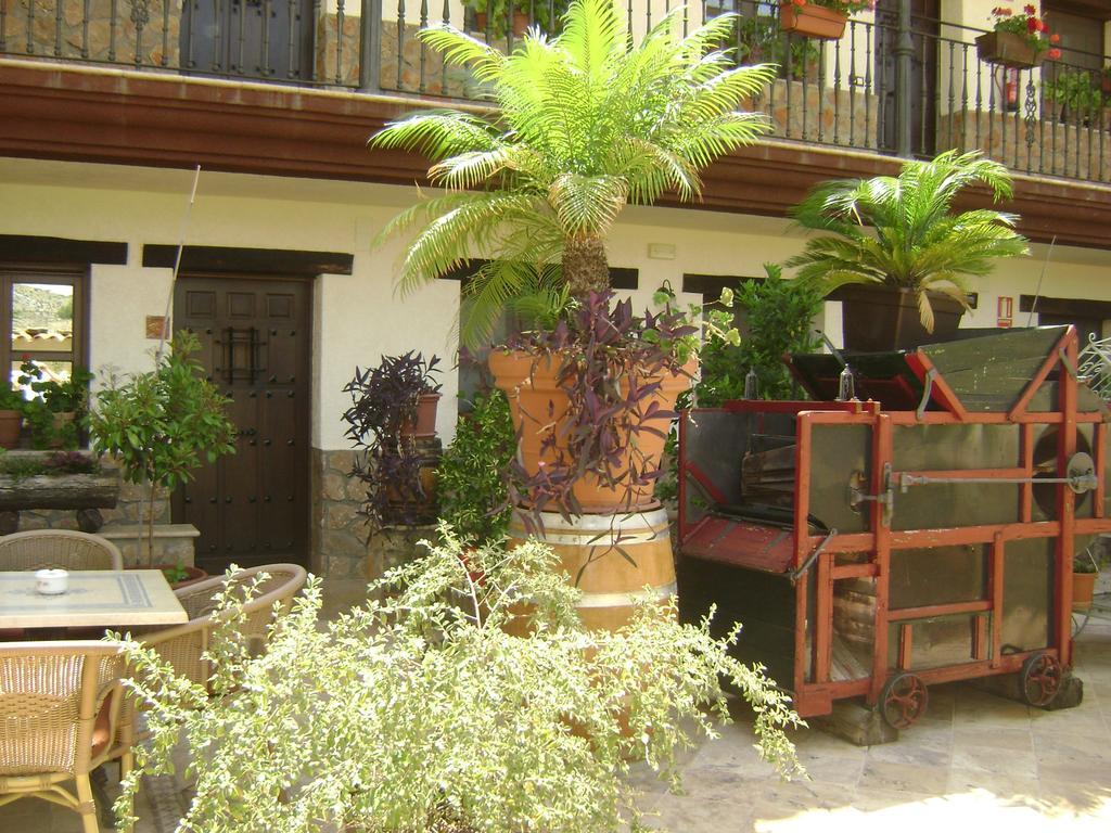 Apartamentos Rurales La Muralla II Canete  Exterior photo